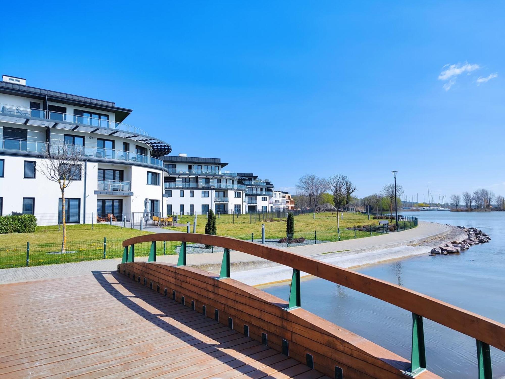 Royal Liberty Apartment Keszthely Εξωτερικό φωτογραφία