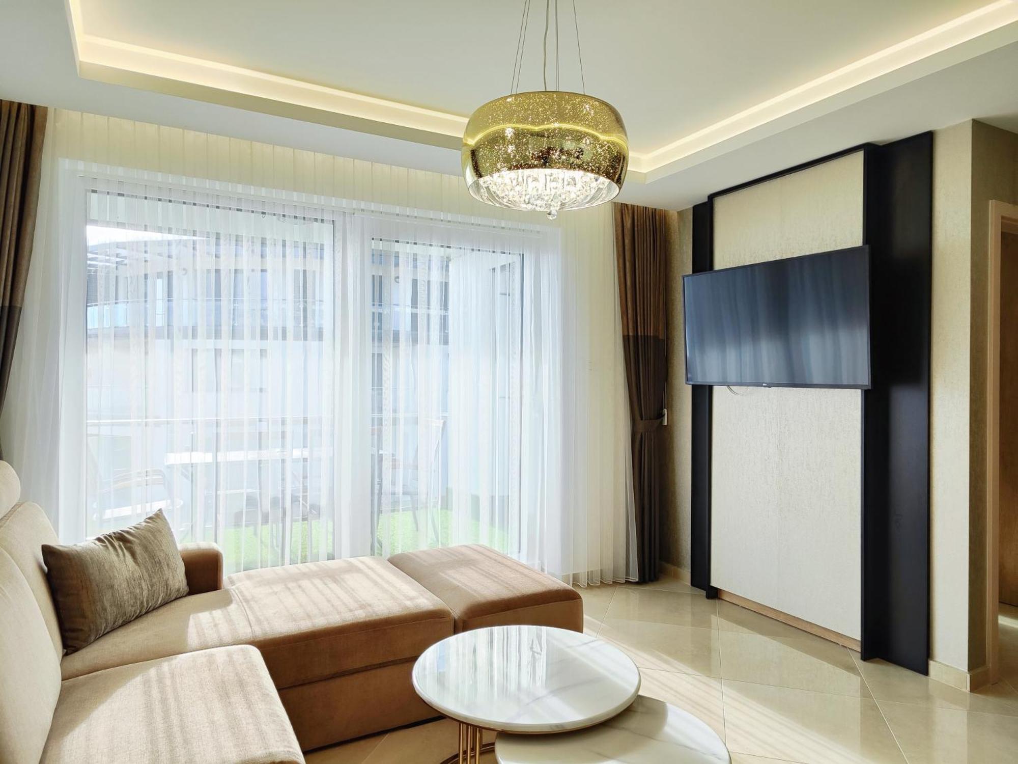 Royal Liberty Apartment Keszthely Εξωτερικό φωτογραφία