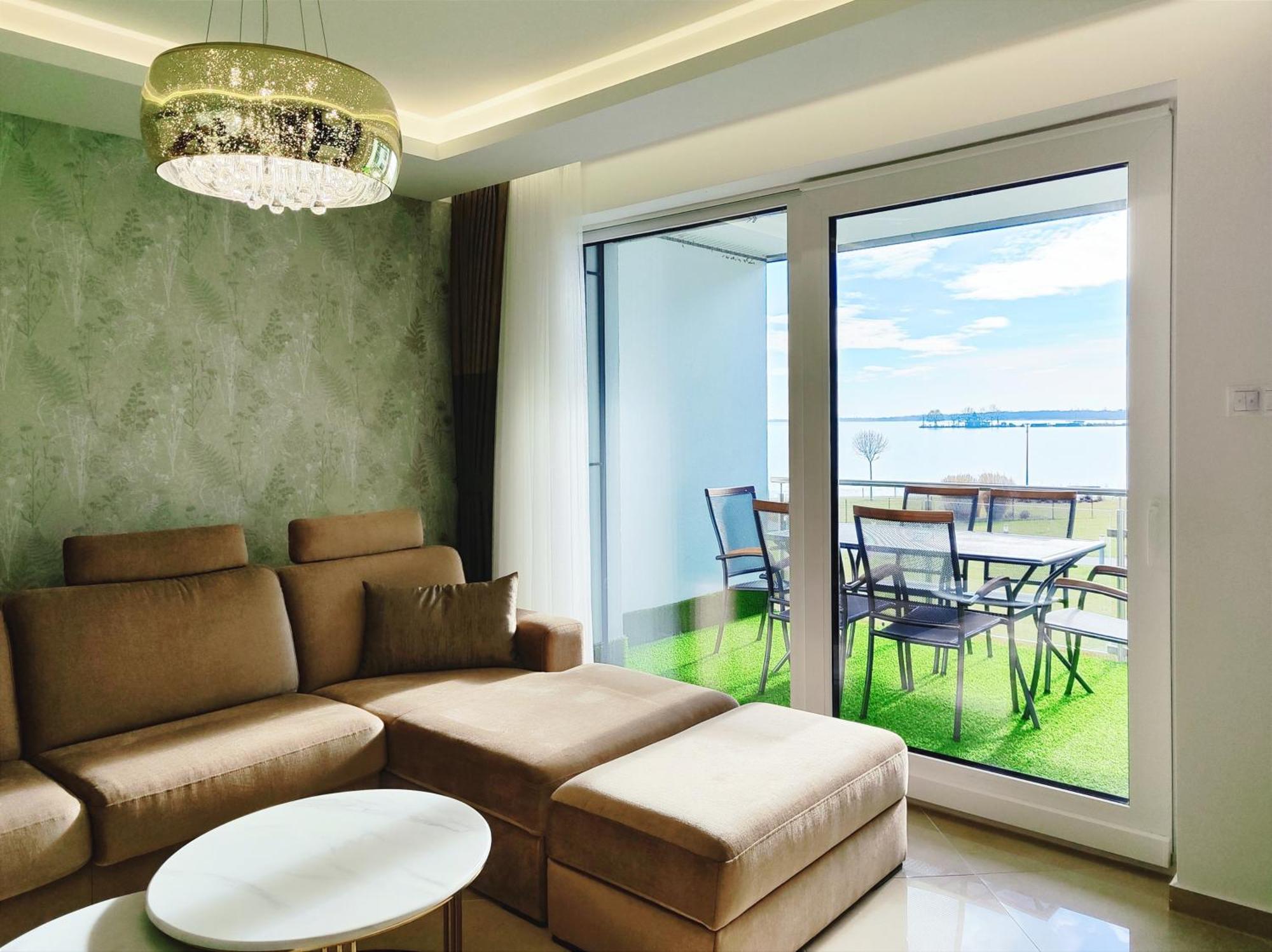 Royal Liberty Apartment Keszthely Εξωτερικό φωτογραφία