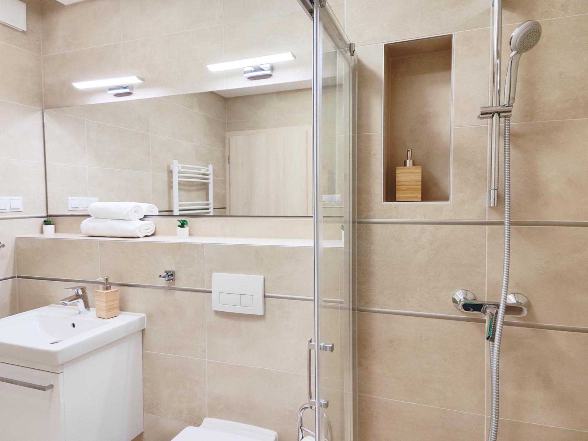 Royal Liberty Apartment Keszthely Εξωτερικό φωτογραφία