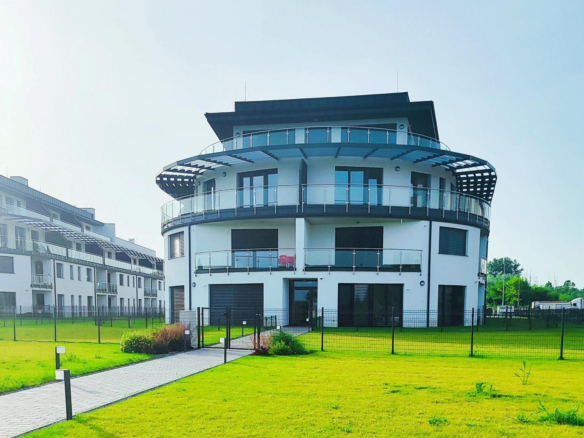Royal Liberty Apartment Keszthely Εξωτερικό φωτογραφία