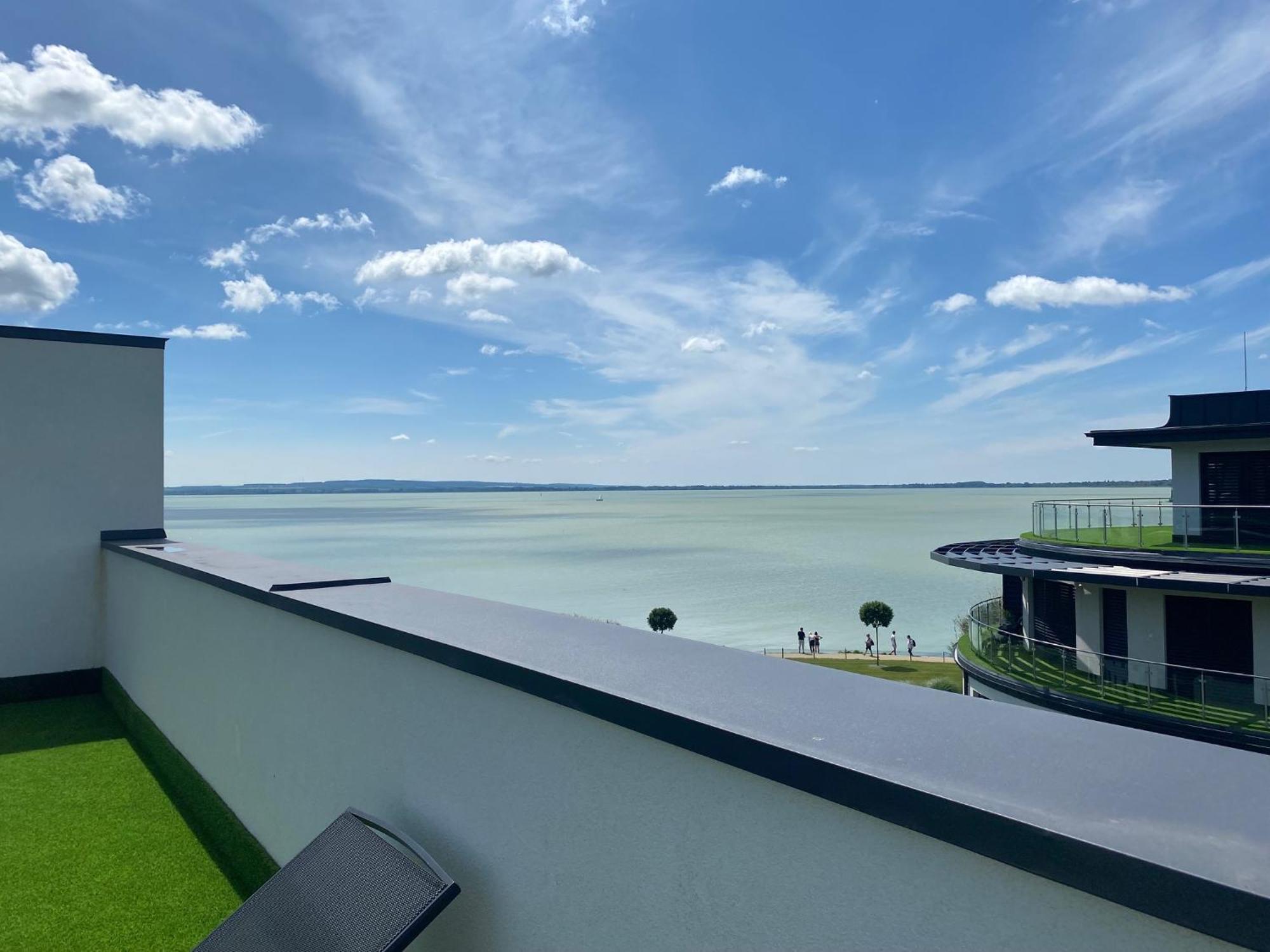 Royal Liberty Apartment Keszthely Εξωτερικό φωτογραφία